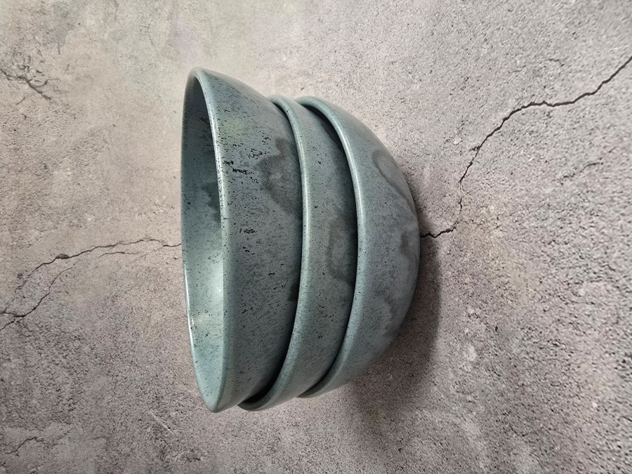 Melsvai pilkas dubenėlis